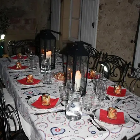 Guest house Chateau Montplaisir Charming In Provence Valreas