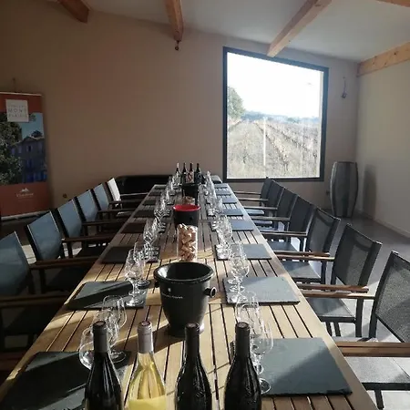 Chateau Montplaisir Charming In Provence Guest house Valreas