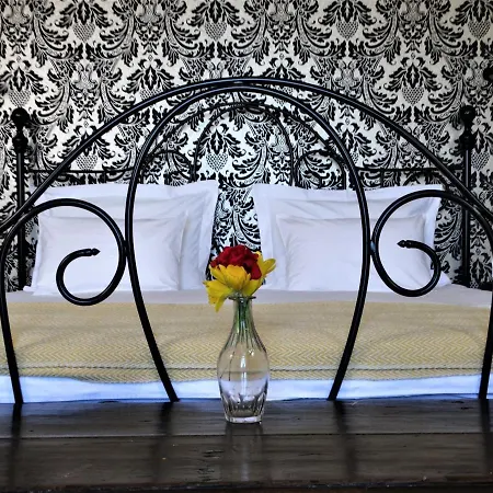 Pensionat Chateau Montplaisir Charming In Provence